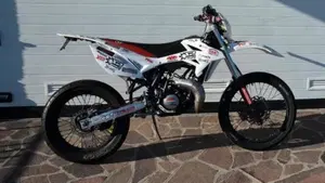 Betamotor RR 50 Enduro (2011 - 18)  (2)