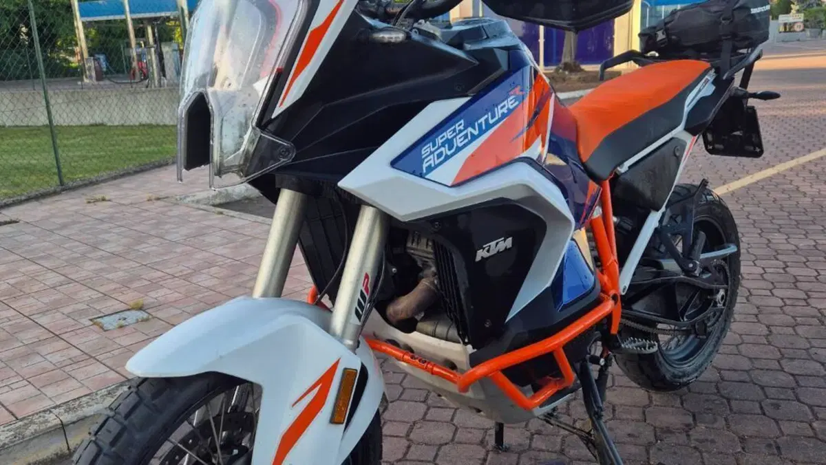 KTM 1290 Super Adventure R (2021)  (2)