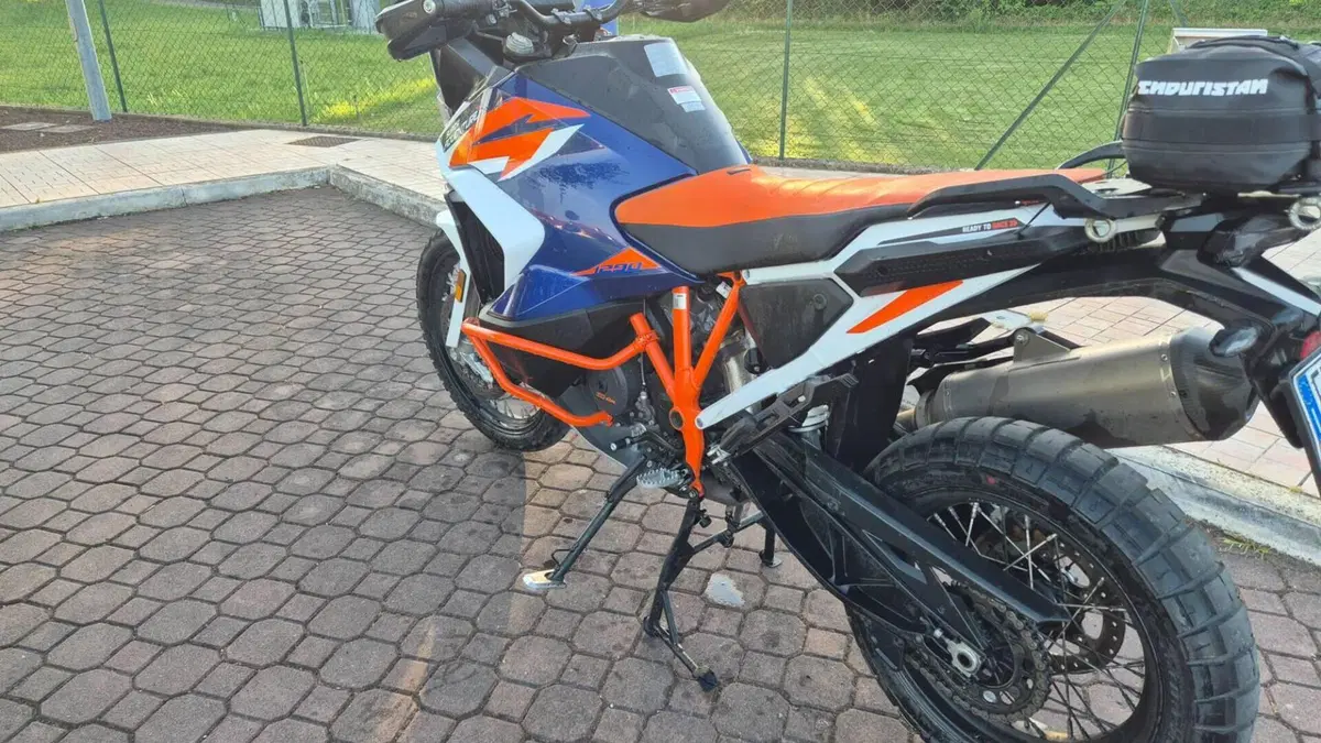 KTM 1290 Super Adventure R (2021)  (4)