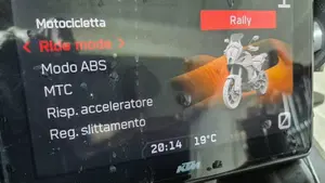 KTM 1290 Super Adventure R (2021)  (7)