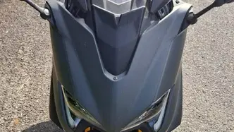 Yamaha T-Max 560 Tech Max (2020) usata