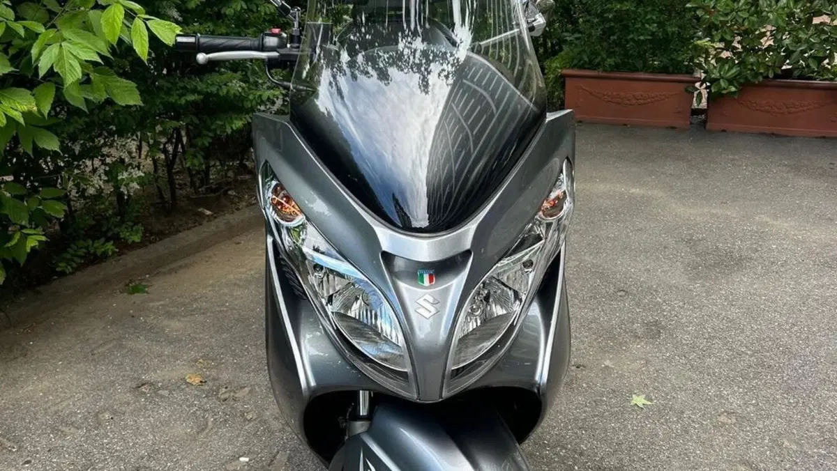 Suzuki Burgman AN 400 (2008 - 13)  (3)