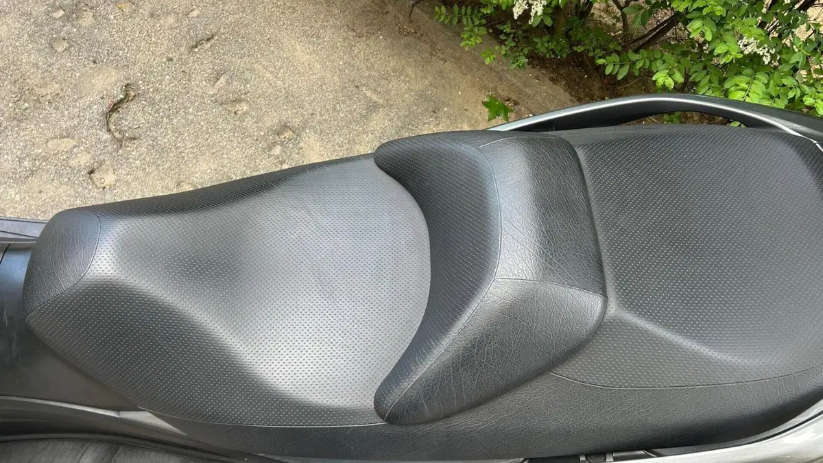 Suzuki Burgman AN 400 (2008 - 13)  (6)