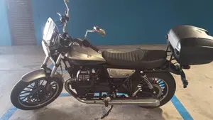 Moto Guzzi V9 Roamer (2021 - 24) 