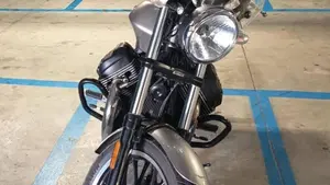 Moto Guzzi V9 Roamer (2021 - 24)  (2)