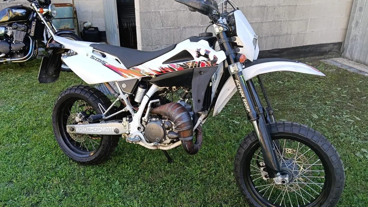 Husqvarna SM 125 (2010 - 12) 