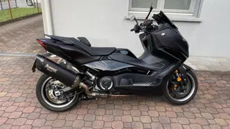 Yamaha T-Max 560 Tech Max (2025 - 26) usata