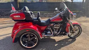 Harley-Davidson 117 CVO Tri Glide (2020 - 21) 