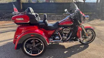 Harley-Davidson 117 CVO Tri Glide (2020 - 21) usata