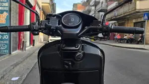 Vespa GTV 300 Hpe (2023 - 25)  (8)