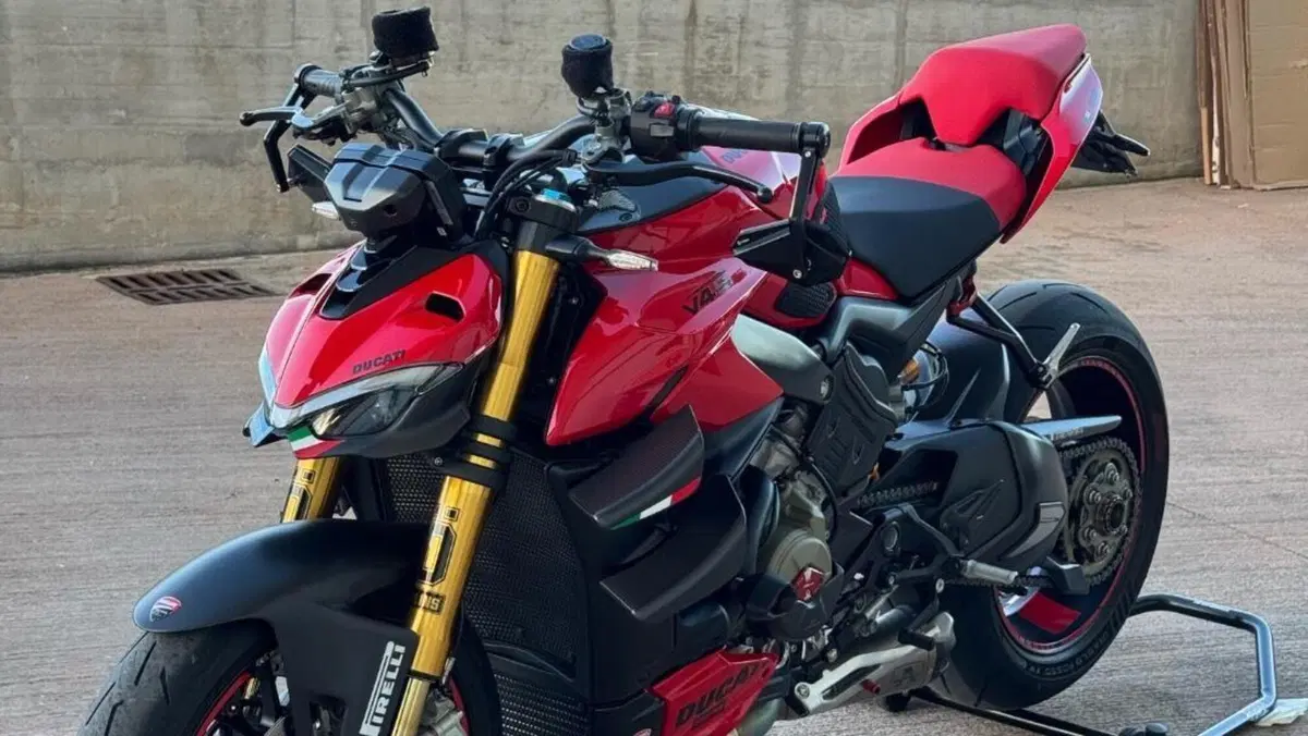 Ducati Streetfighter V4 S (2023 - 24)  (5)
