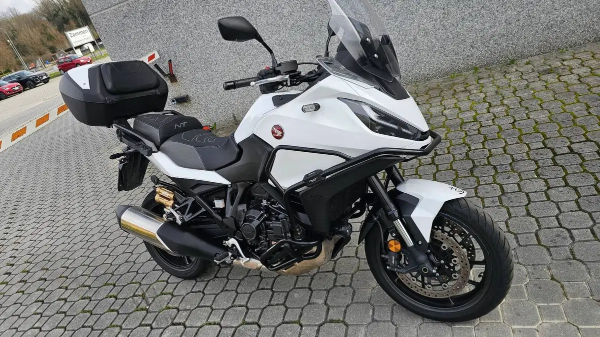 Honda NT 1100 Urban DCT (2022 - 24)  (2)