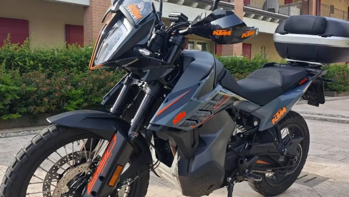 KTM 890 Adventure (2021)  (3)