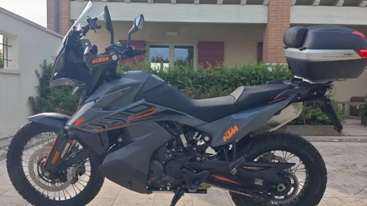 KTM 890 Adventure (2021)  (4)