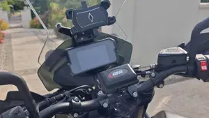 KTM 890 Adventure (2021)  (8)