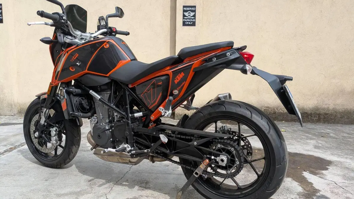 KTM 690 Duke (2016 - 19)  (3)