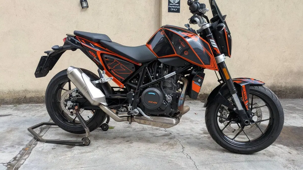 KTM 690 Duke (2016 - 19)  (4)