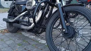Harley-Davidson 1200 Custom (2004 - 06) - XL 1200C  (5)