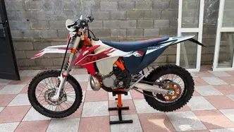KTM 250 EXC TPI Six Days (2023) usata