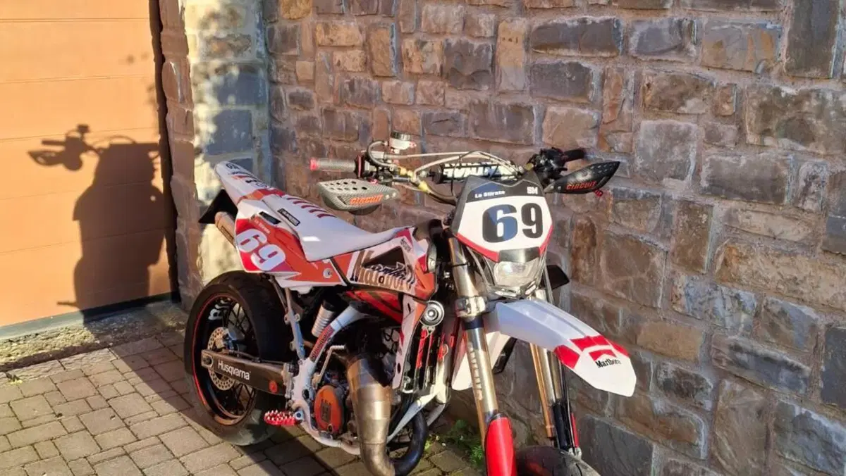 Husqvarna SM 125 (2009)  (6)