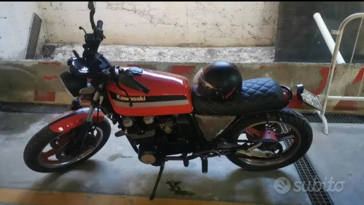 Kawasaki   (4)