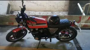 Kawasaki   (4)