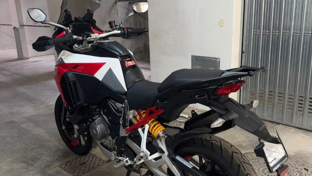 Ducati Multistrada V4 S (2021 - 24)  (9)