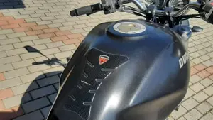 Ducati Monster 620 Dark (2003 - 06)  (4)