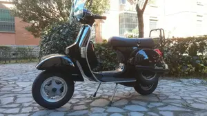 Piaggio Vespa 150 PX (1980 - 00)  (3)