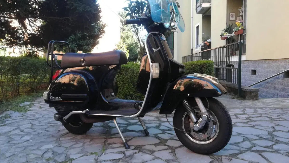 Piaggio Vespa 150 PX (1980 - 00)  (4)