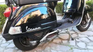Piaggio Vespa 150 PX (1980 - 00)  (7)