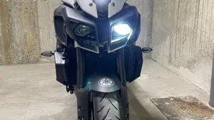 Yamaha MT-10 ABS (2016 - 17)  (7)