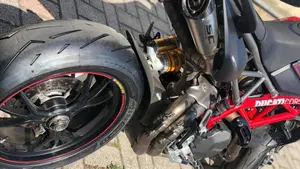Ducati Hypermotard 950 SP (2019 - 20)  (8)
