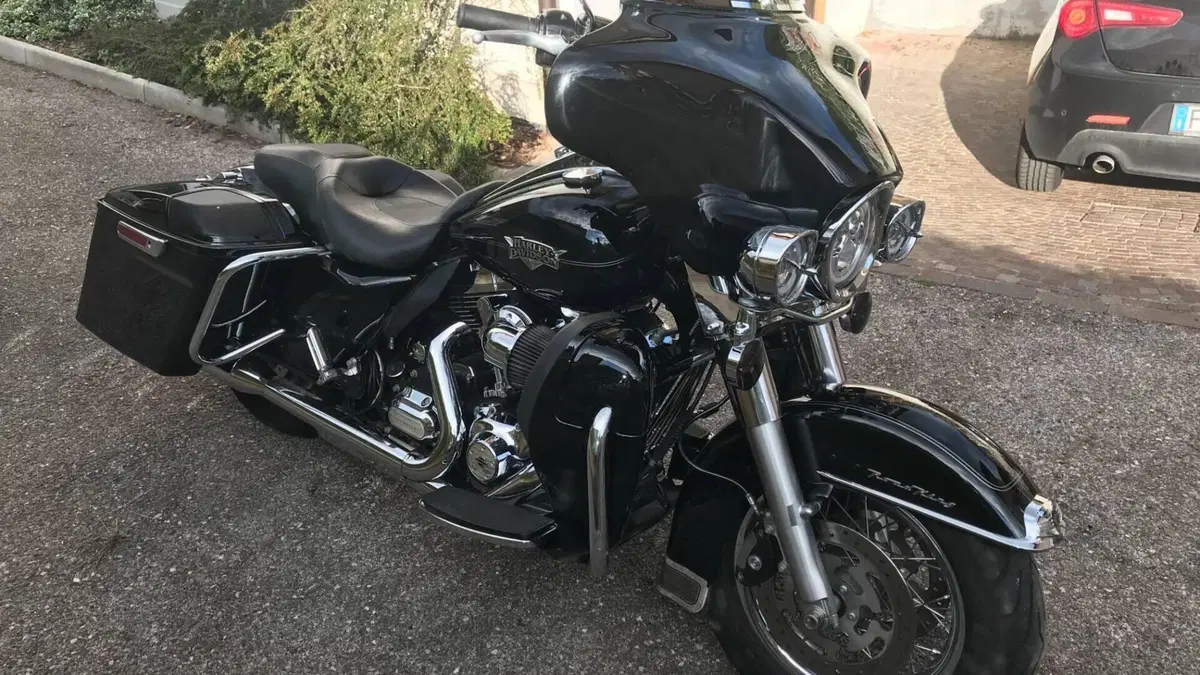 Harley-Davidson 103 Road King Classic (2011 - 13) - FLHRC  (9)