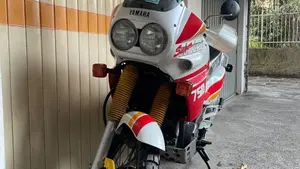 Yamaha XTZ 750 SuperTéneré (1989 - 98)  (2)