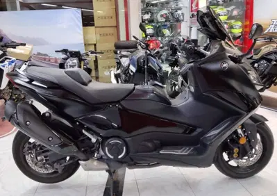 Yamaha T-Max 560 Tech Max (2022 - 24) - Annuncio 10031375