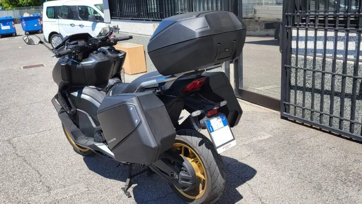 Honda Forza 750 DCT Special Edition (2024)  (6)