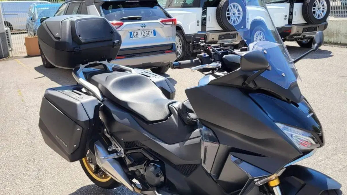 Honda Forza 750 DCT Special Edition (2024)  (8)