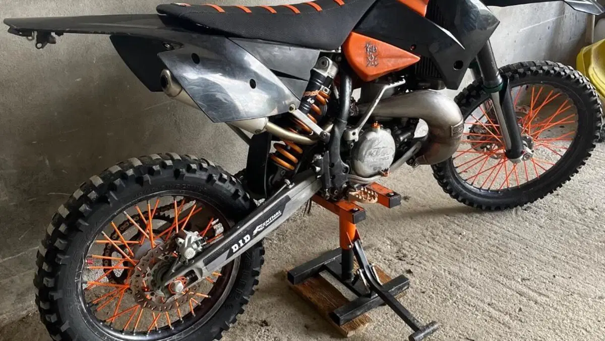 KTM 250 EXC (2006)  (3)
