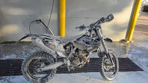 Husqvarna FE 250 (2015)  (5)