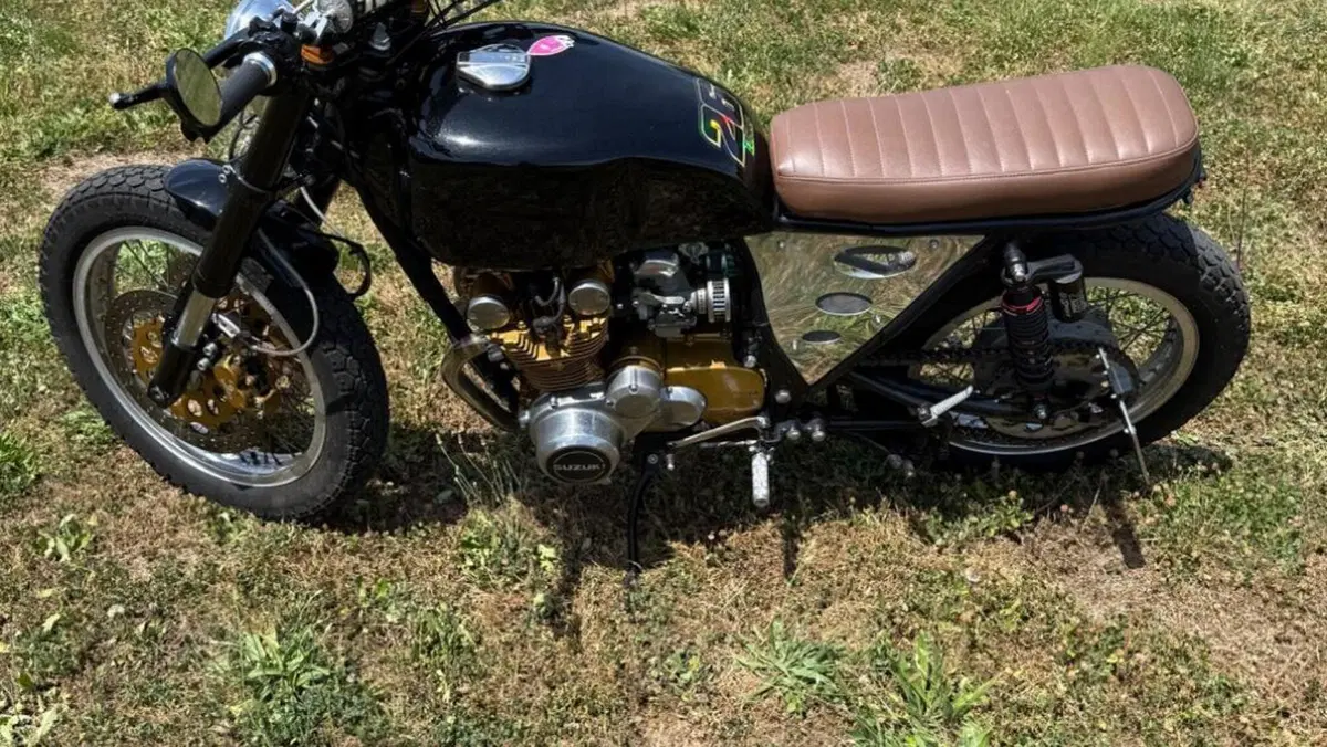 Suzuki GS 550 E (1980 - 97)  (5)