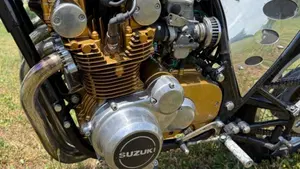 Suzuki GS 550 E (1980 - 97)  (6)