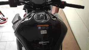 Kawasaki Z 900 (2021 - 24)  (4)