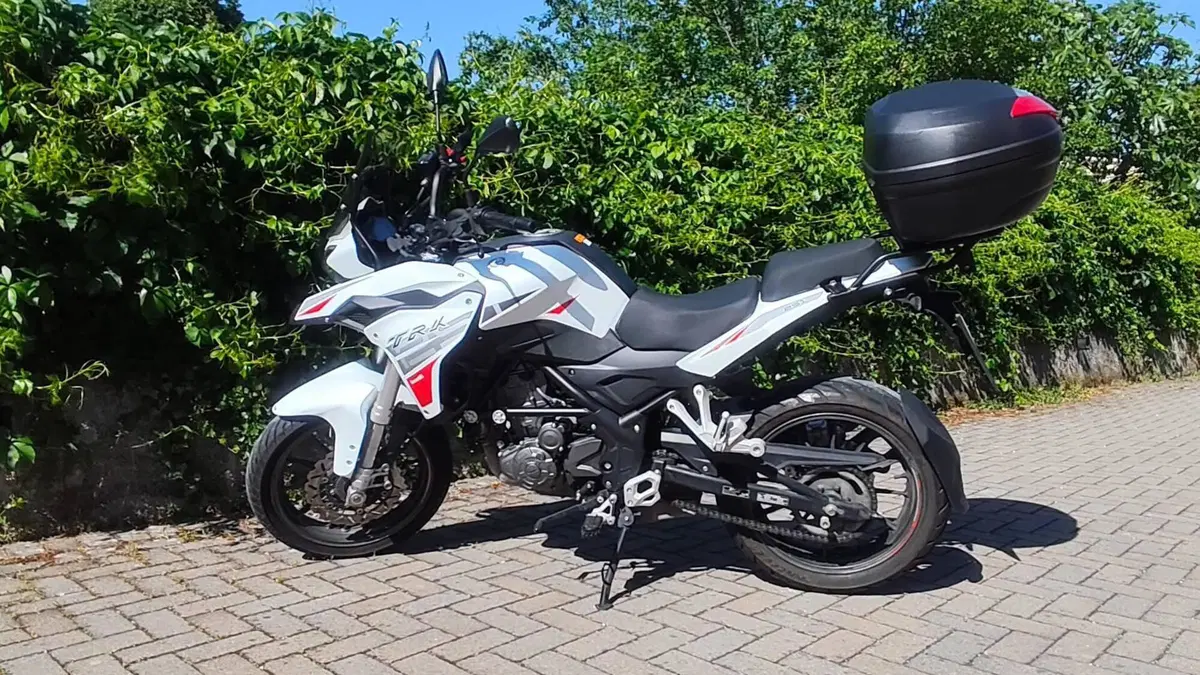 Benelli TRK 251 (2022 - 25) 