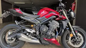 Triumph Street Triple 765 RS (2023 - 26) 