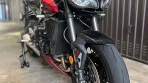 Triumph Street Triple 765 RS (2023 - 26)  (5)