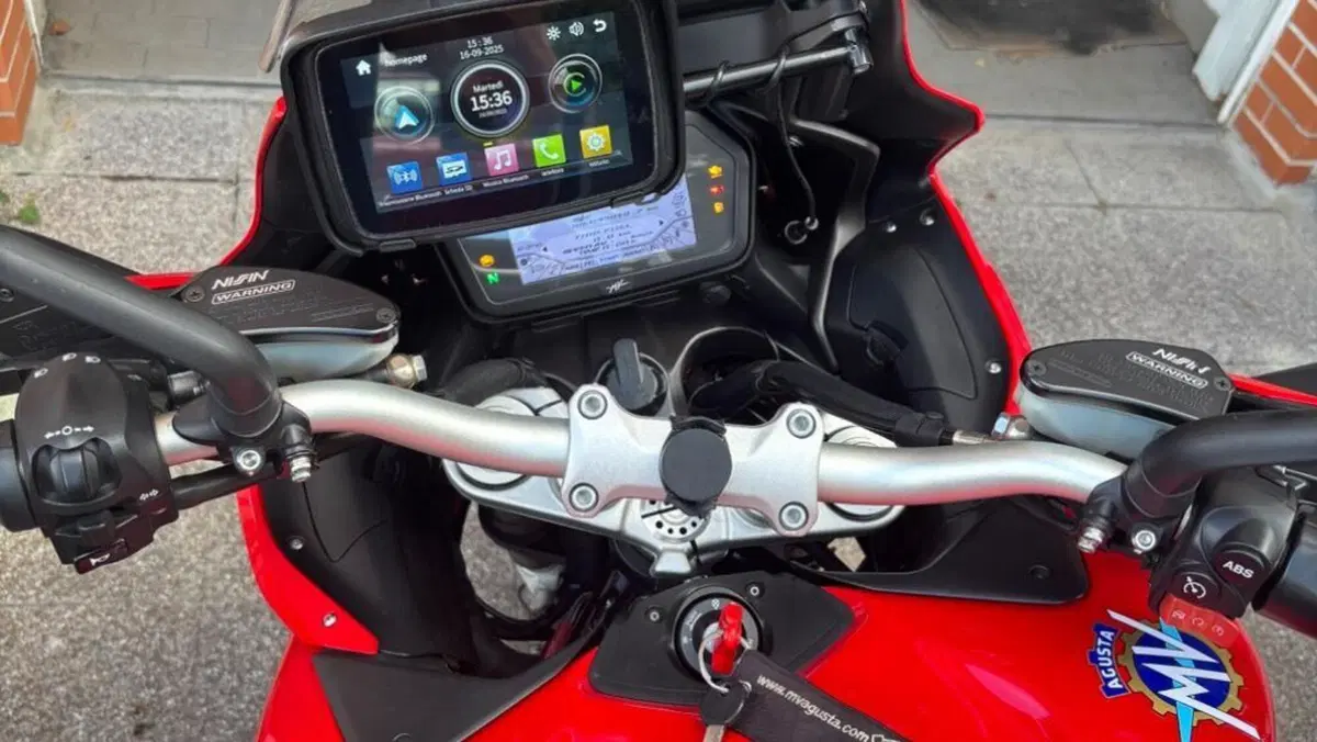 MV Agusta Turismo Veloce 800 (2020)  (3)