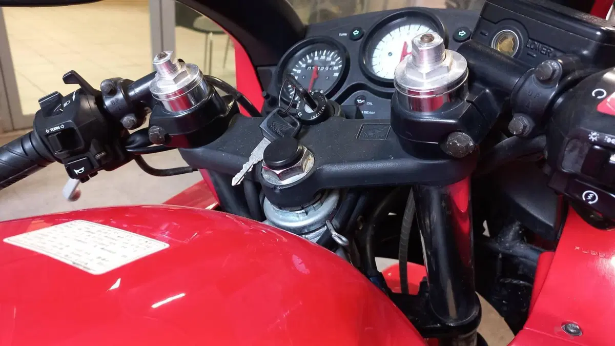 Honda   (5)