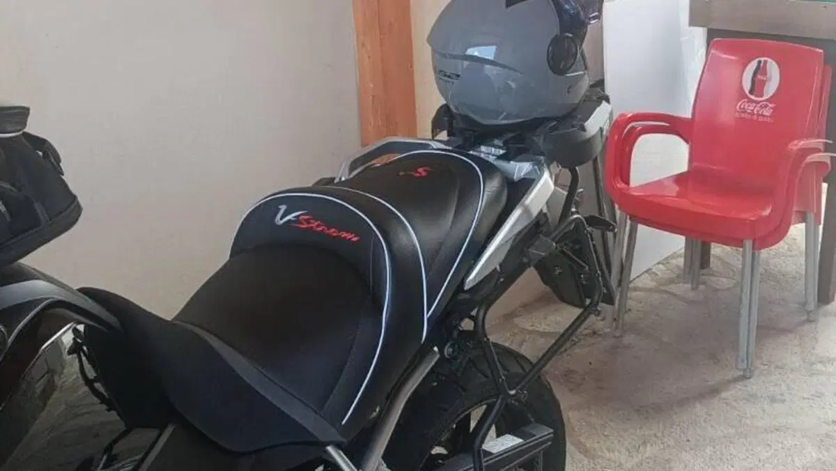 Suzuki V-Strom 1000 ABS No compromise LE (2015 - 17)  (3)