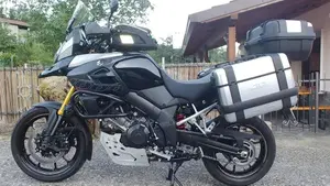 Suzuki V-Strom 1000 ABS No compromise LE (2015 - 17)  (7)